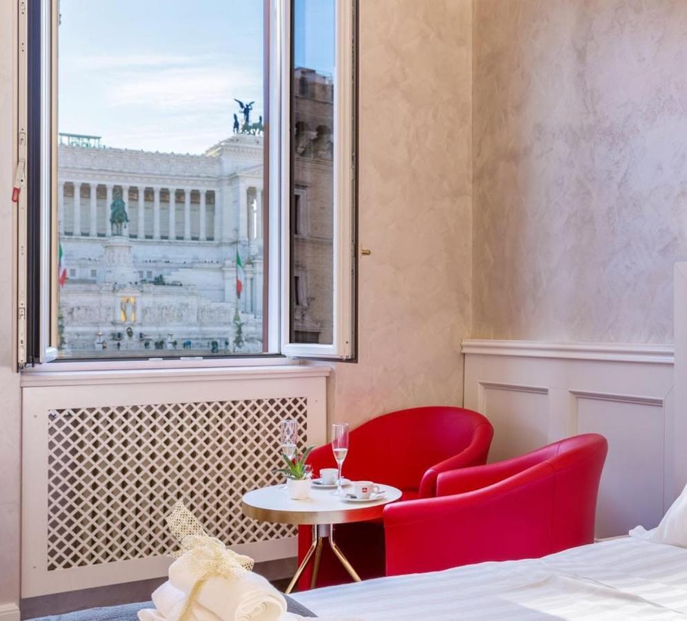 Piazza Venezia Luxury Suite Rome Bagian luar foto