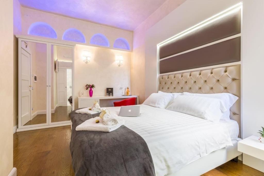 Piazza Venezia Luxury Suite Rome Bagian luar foto