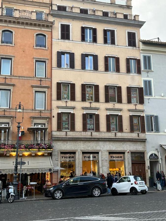 Piazza Venezia Luxury Suite Rome Bagian luar foto