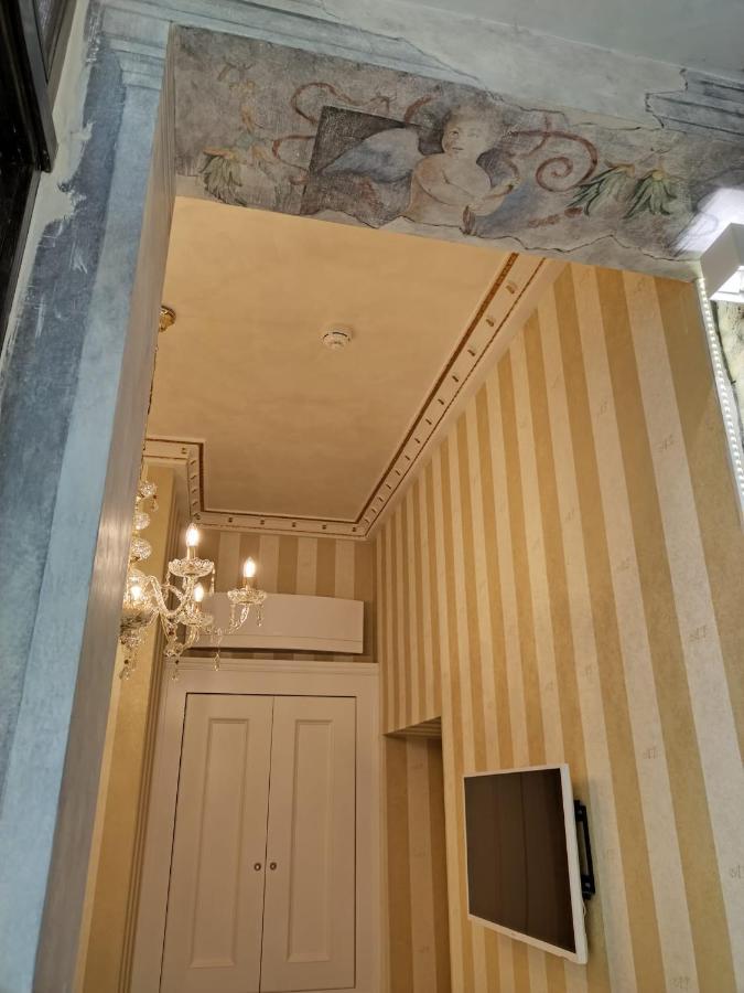 Piazza Venezia Luxury Suite Rome Bagian luar foto