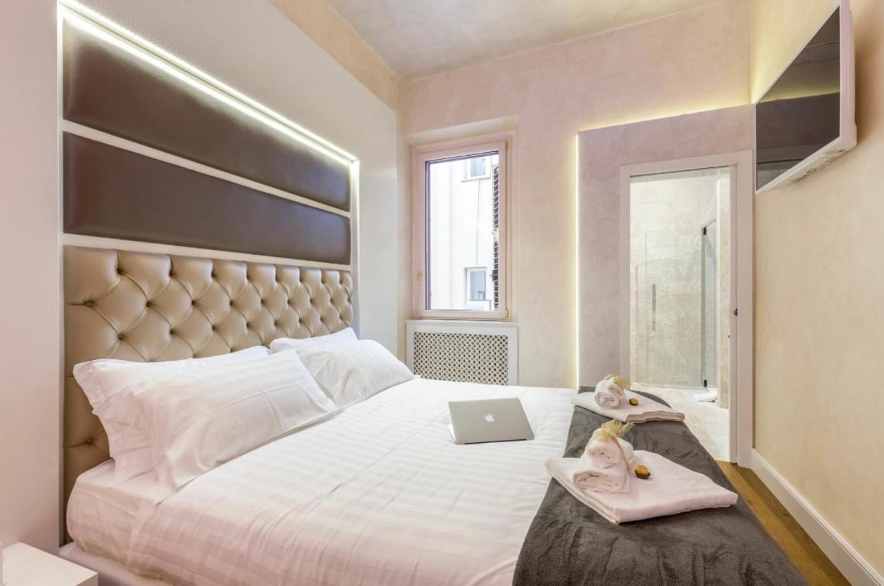 Piazza Venezia Luxury Suite Rome Bagian luar foto