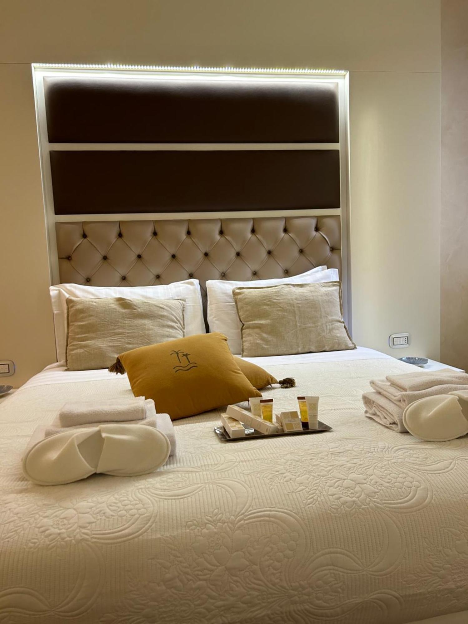 Piazza Venezia Luxury Suite Rome Bagian luar foto